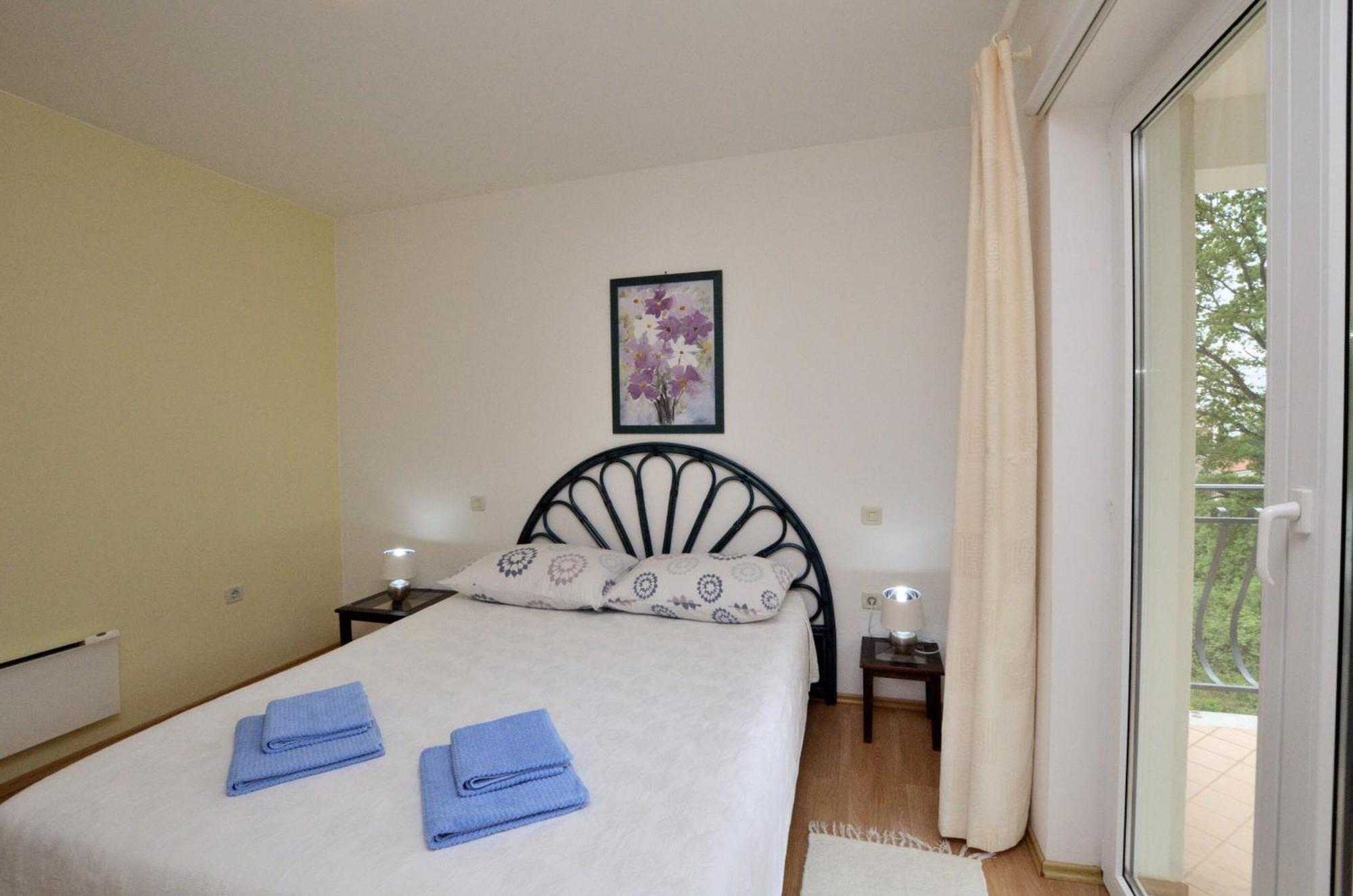 Apartments Marijana Ičići Buitenkant foto