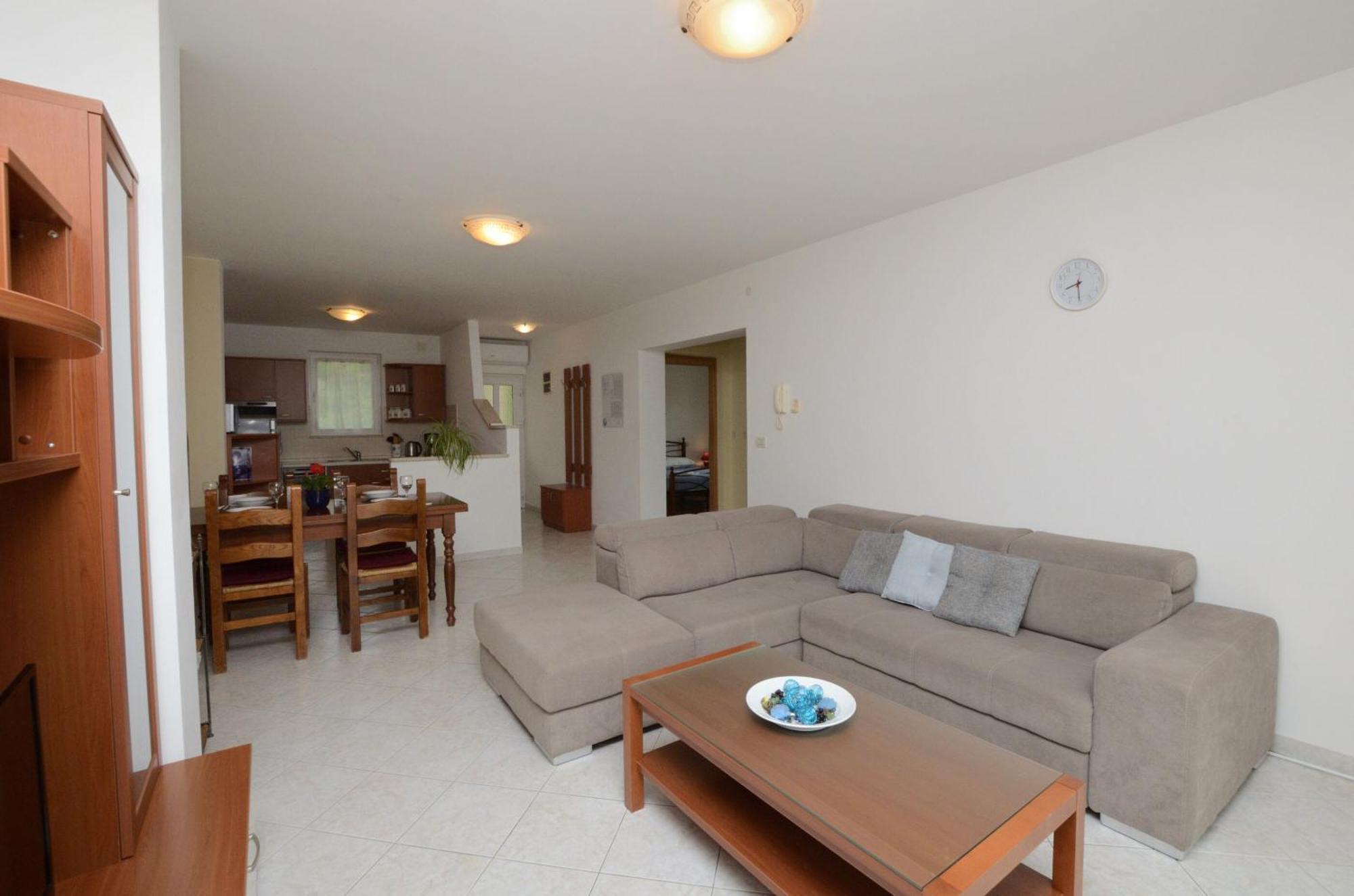 Apartments Marijana Ičići Buitenkant foto